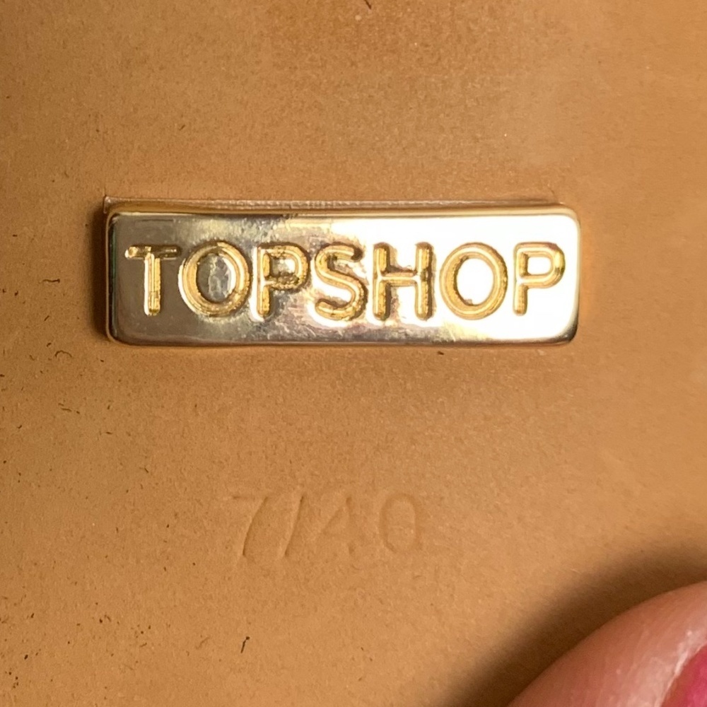 Topshop Gold Ankle Strap Heeled Sandal - Picture 8 of 8